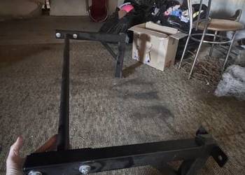 Profesjonalny drążek do podciągania, wykonany na zamówienie