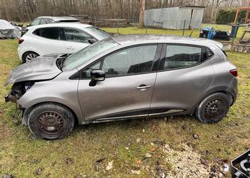 Renault Clio IV 0.9 0,9 T benzyna 2014r uszkodzony