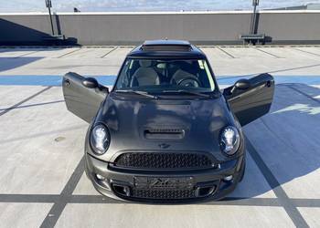 Mini Cooper S bezwypadkowy z historią Mini Cooper S bezwypadkowy z historią