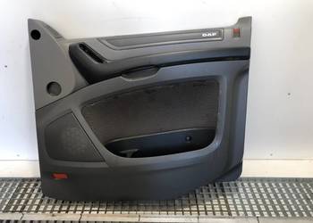 BOCZEK DRZWI PRAWY PRZÓD DAF XF Ciągnik siodłowy TAPICERKA