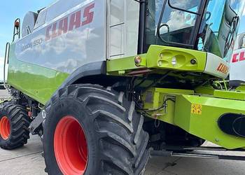Kombajn zbożowy Claas Lexion 550