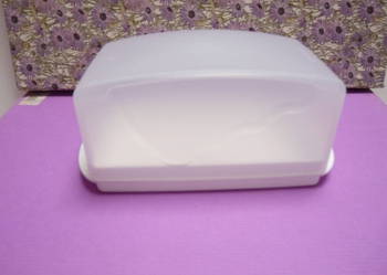tupperware maselniczka