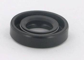 Uszczelniacz oleju 15x30x7 ET27818