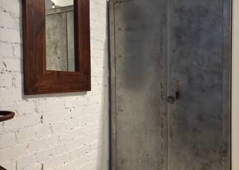 Piękna szafa stalowa, loft, industrial - wnętrza industrialne, loftowe