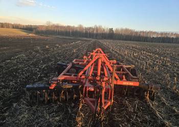 Brona talerzowa APX RS 5m, składana hydraulicznie