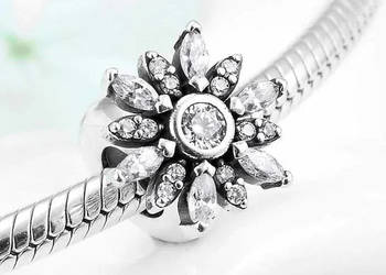 Pandora Charms Moments koralik kwiat kwiatek obrotowy kręcona