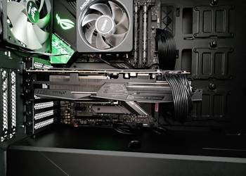 Karta graficzna Asus Radeon RX 5700 XT ROG Strix Gaming OX 8GB GDDR 6