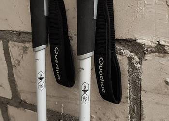 Kijki Quechua do nart biegowych.