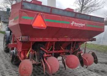 Sadzarka do ziemniaków 4 rzędowa kverneland 4x75