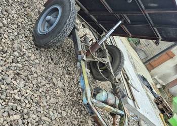 Przyczepka wywrotka jednoosiowa