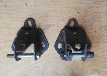 Mocowanie zawiasy uchwyty resorów