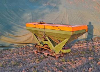 AMAZONE rozsiewacz ZA-U 1501 zau 1500l za u hydrauliczny AMAZONE rozsiewacz ZA-U 1501 zau 1500l za u hydrauliczny