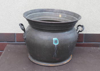 stary mosiężny garnek stary mosiężny garnek