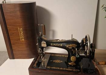 Maszyna Singer z 1930r. Z  dokumentami.