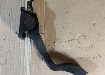 Potencjometr pedał gazu 9646702180 peugeot 307 citroen