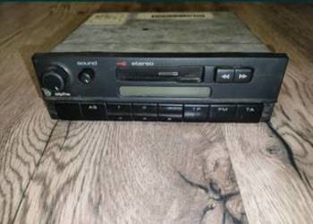 VW Golf Passat B3 Radio Alpha 1H0035156A