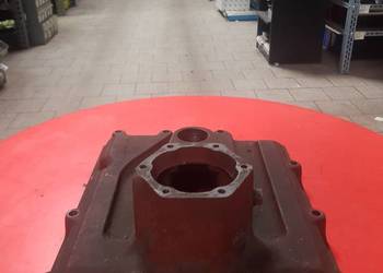 501702025 Pokrywa skrzyni biegów MTZ, PRONAR