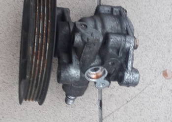 Pompa wspomagania Mitsubishi Carisma 1.8 16v GDI