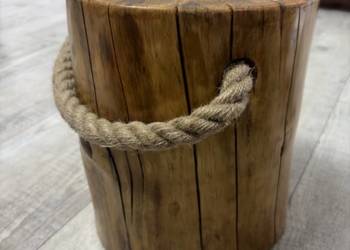 Stolik taboret z pnia z Dekoracyjna liną.
