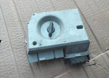 AUDI 80 B3 B4  WKŁAD LAMPY TYŁ PRAWY BIAŁY