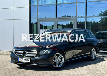 Mercedes E 200 8xAlu! Full LED El.Klapa Półskóra Łopatki Kamera Bezwypadek… Mercedes E 200 8xAlu! Full LED El.Klapa Półskóra Łopatki Kamera Bezwypadek…