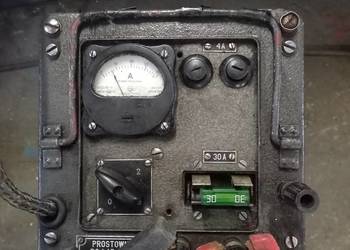 Prostownik wojskowy P-2 zasilacz