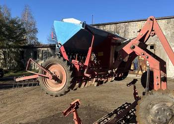 Siewnik zbożowy Isaria 2.5m z drobnym wysiewem
