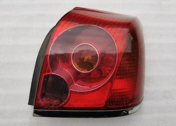 Lampa Prawy Tył Tylna Prawa Toyota Avensis T25 Sedan