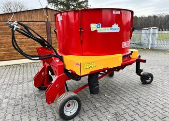 Ścielarka słomy do truskawek ST-2