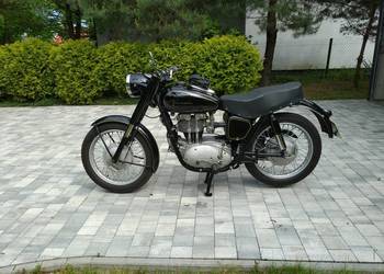 Junak M07