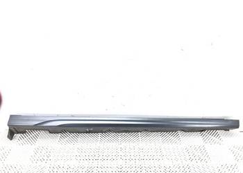 LISTWA PROGOWA PRAWY HYUNDAI KONA Crossover 87754-DD000 Dark Knight