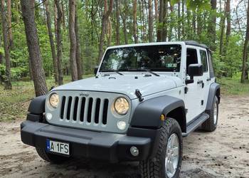 Jeep wrangler jk 3.6 z 2016 roku