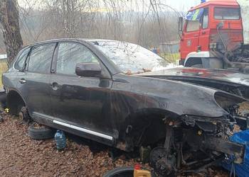 Porsche Cayenne lift na części