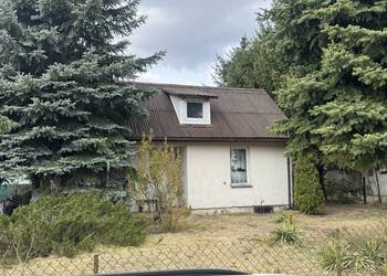 Domek na działce Rod Leszno obok Kampinosu