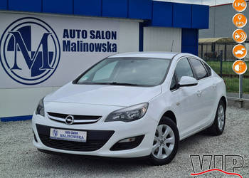 Opel Astra GAZ Salon PL Navi PDC Półskóry Klimatronik Led Tempomat Halogen…