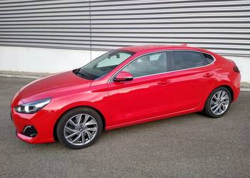 Hyundai i30 fastback