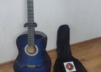 gitara klasyczna MSA + stojak + akcesoria