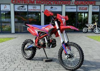 CROSS ASIX XB68 140 19/16 MANU E-ST • Kolor: Czerwono/niebieski