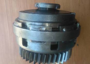 Kosz przedniego napędu New Holland 8670,8770,8970,Ford g170