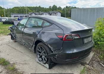 Tesla 3 2022 80tys przebiegu, bateria sprawna