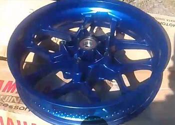 Felgi aluminiowe Yamaha r1 od 15do22 roku. Jak nowe