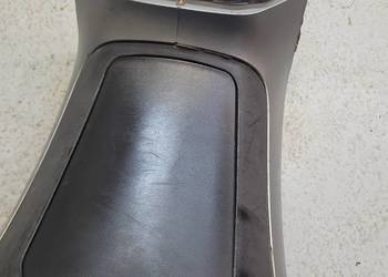 Piaggio mp 3 125 tunel klapa wlewu środek wypełnienie osłona plastik