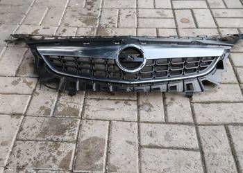Grill Opel Astra J