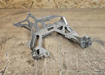 MERCEDES W205 OKULAR WSPORNIK PASA PRAWY A2056221700