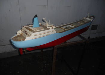 Statek kontenerowy -Kontenerowiec 1. 80 M / Model Statku