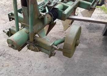 Pług 3 skibowy Unia Grudziądz z zabezpieczeniem non-stop