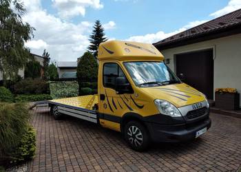 Iveco Daily Kabina kompletna z zewnątrz żóta pomoc drogowa mobilny mechanik