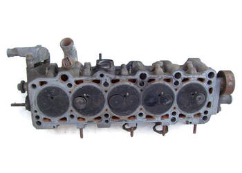 Audi 100 A6 C4 2.5 TDI Glowica z walkiem 046103373B