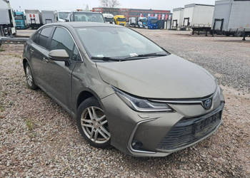 Toyota Corolla Seria E16 (2012-)