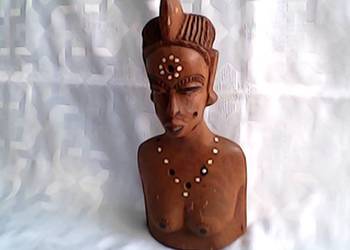 Afrykańska drewniana figurka / rzeźba " Popiersie kobiety" wys. 26 cm.